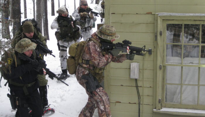 tactical man tracking winter operations training