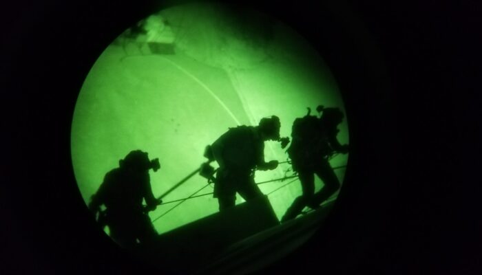 Tactical night rope operations